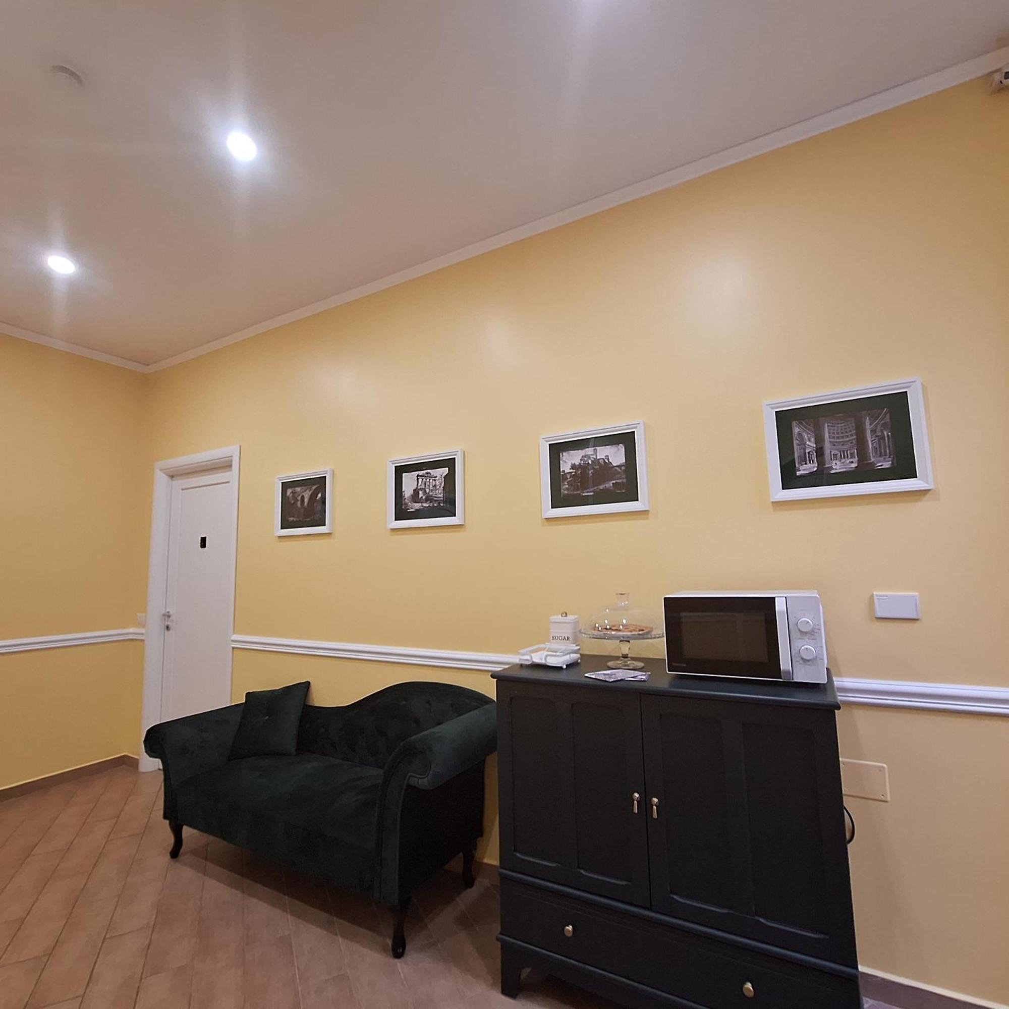 Residenze Serventi Longhi Rome Exterior photo